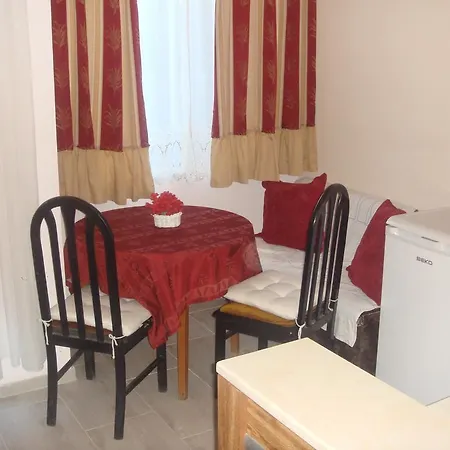 Vicente * Golden Sands